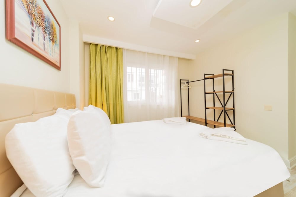 Excellent Flat Close to Kaleici in Muratpasa