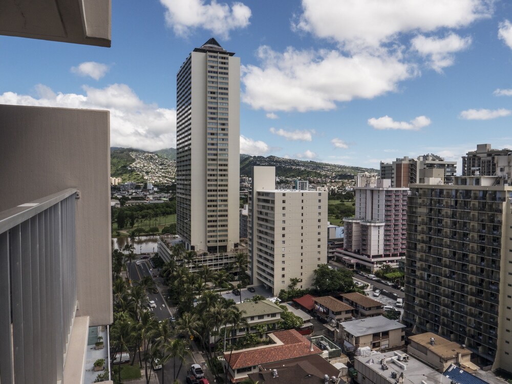 Tropical Studios at Marine Surf Waikiki