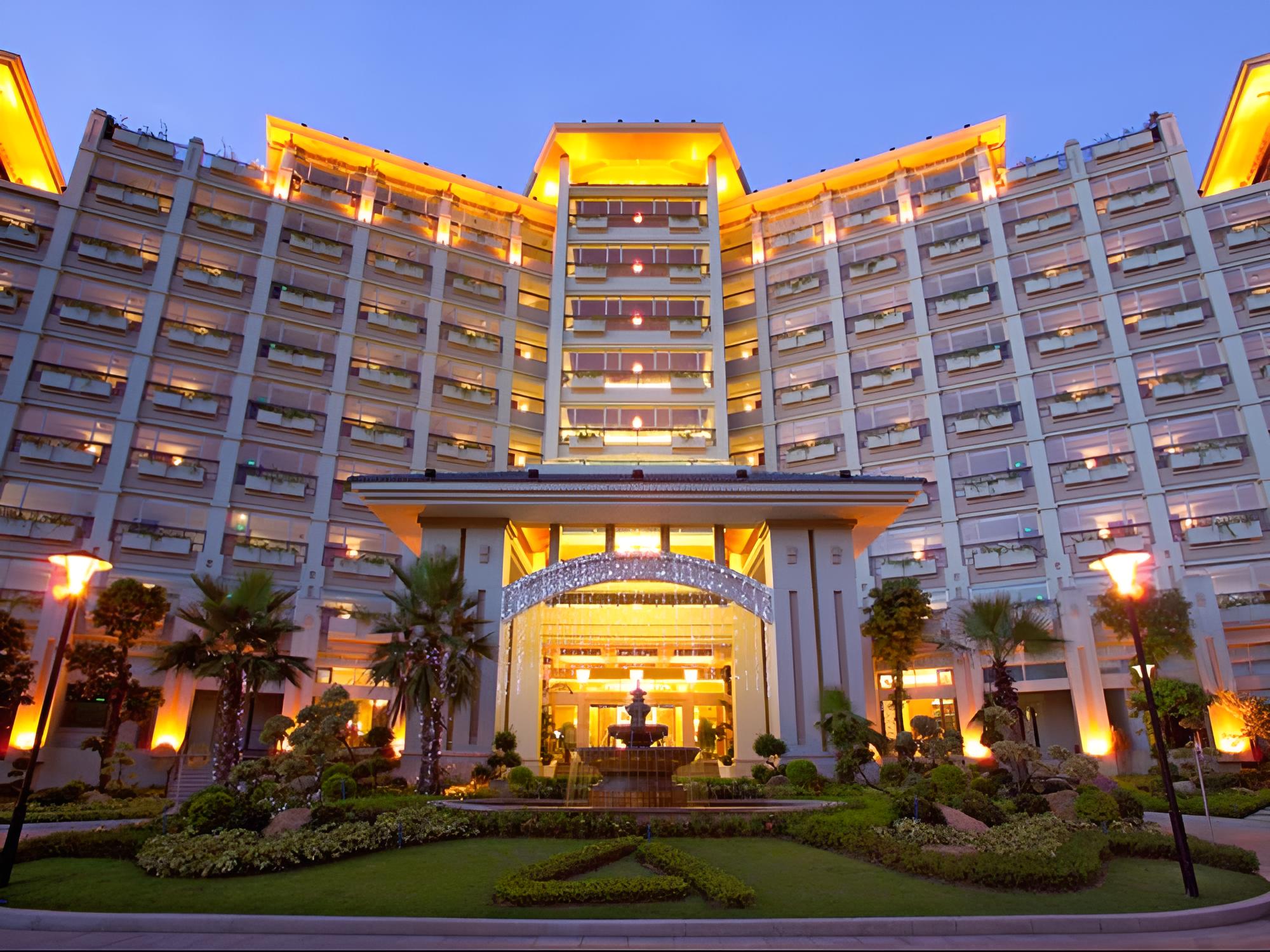 Zhongshan Vacations - Agile ChangJiang Hotel ZhongShan - Property Image 1