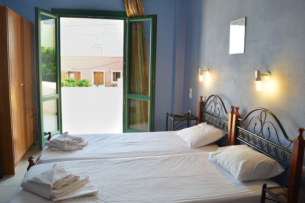 Ifestia Hotel Santorini