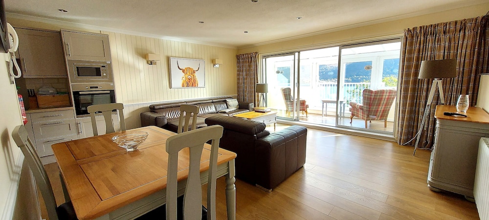 Bloch Rannoch Highland Club Pine Marten Lodge 04
