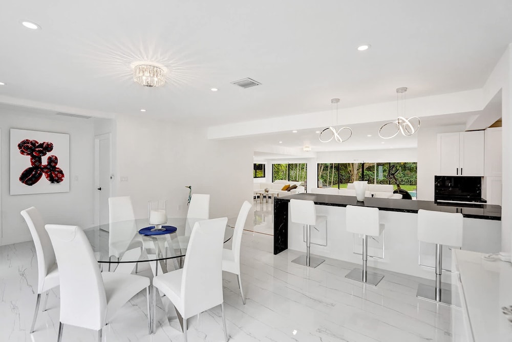 Hibiscus House in Fort Lauderdale