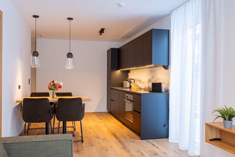 Apartment With Balcony in Fiss