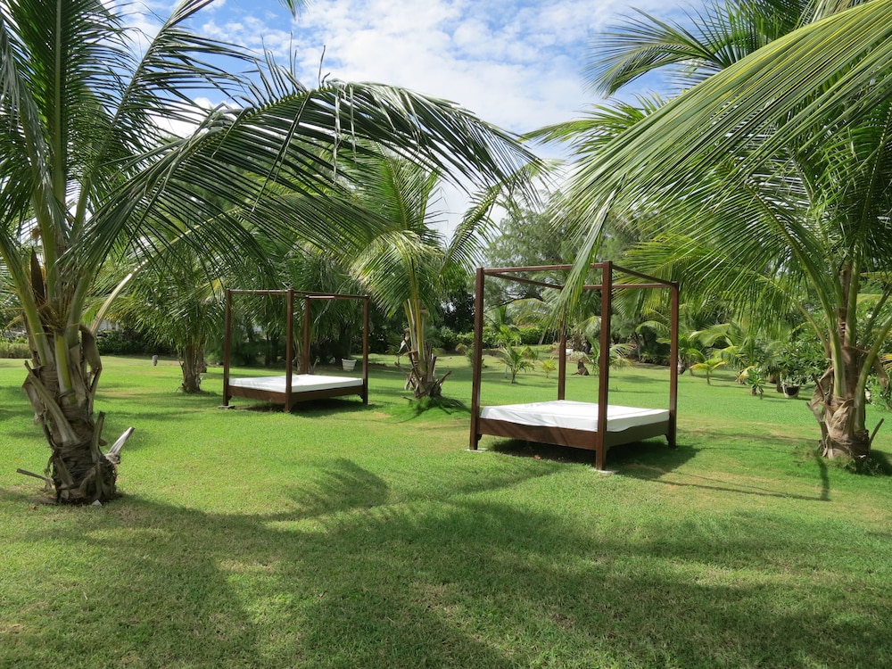 Inchcape Seaside Villas