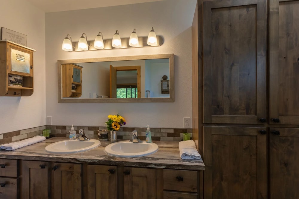 Deer View - Property Image 14