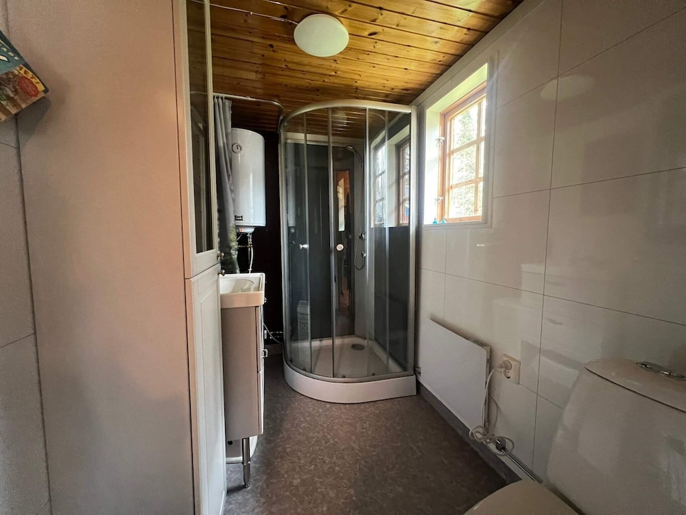 5 Person Holiday Home in Bredaryd