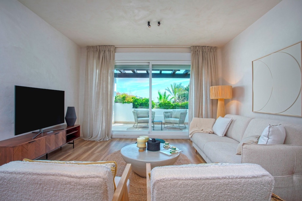 Exclusive Loft With Private Terrace in Marbella. Incosol II