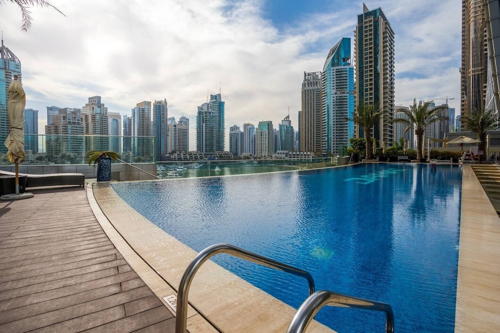 HiGuests - Damac Heights