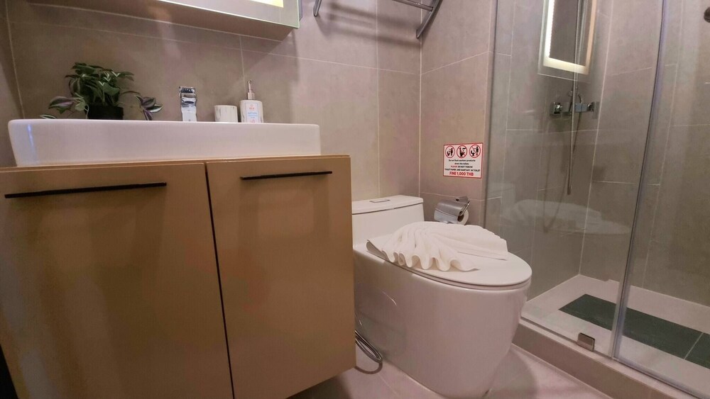 B506 - 1 Bedroom Condo Top Floor Pool View, Ao Nang view 3