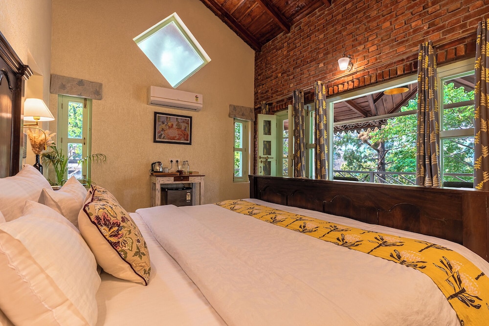 Echor Malusara Lakeview Retreat Bhimtal