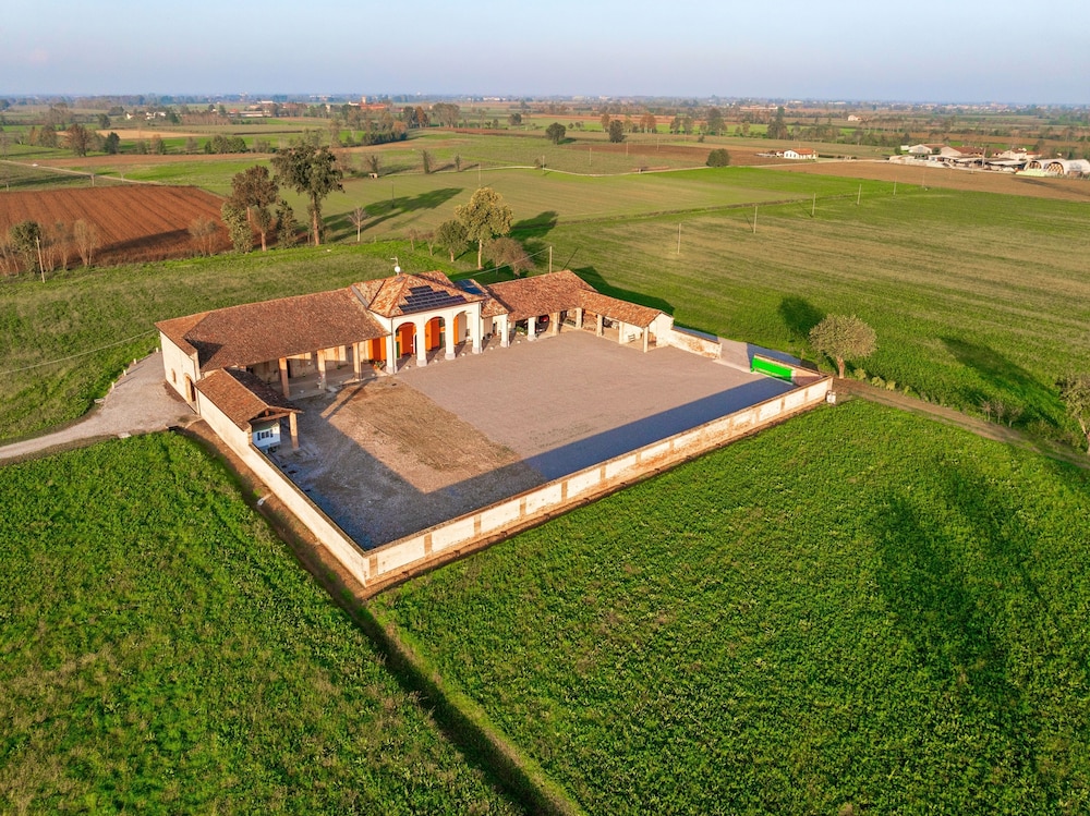 Agriturismo Cascina Tavolette