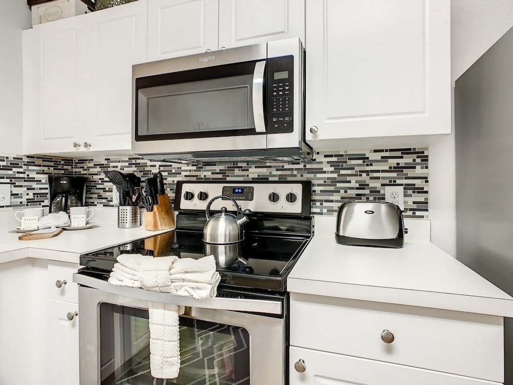 Windsor Palms Townhome W/private Pool Near Disney 3 Bedroom Townhouse