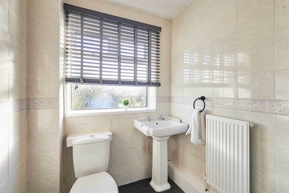 Host Stay Coquet House