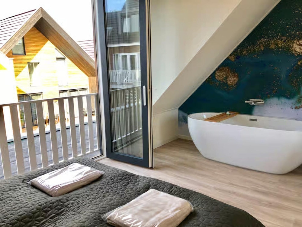 Lodge in Zoutelande Near Beach