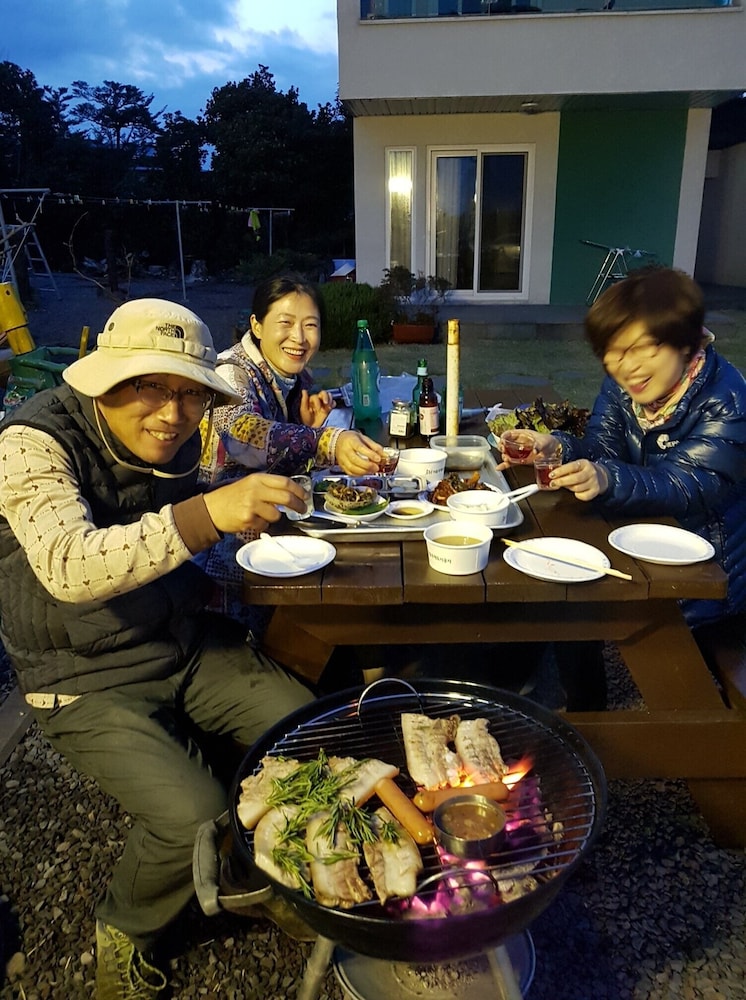 Photo 35
