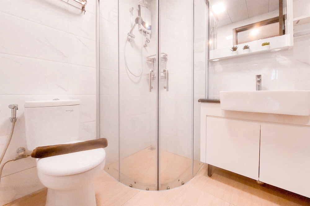 Elegant And Spacious 3Br At Sky House Bsd Apartment