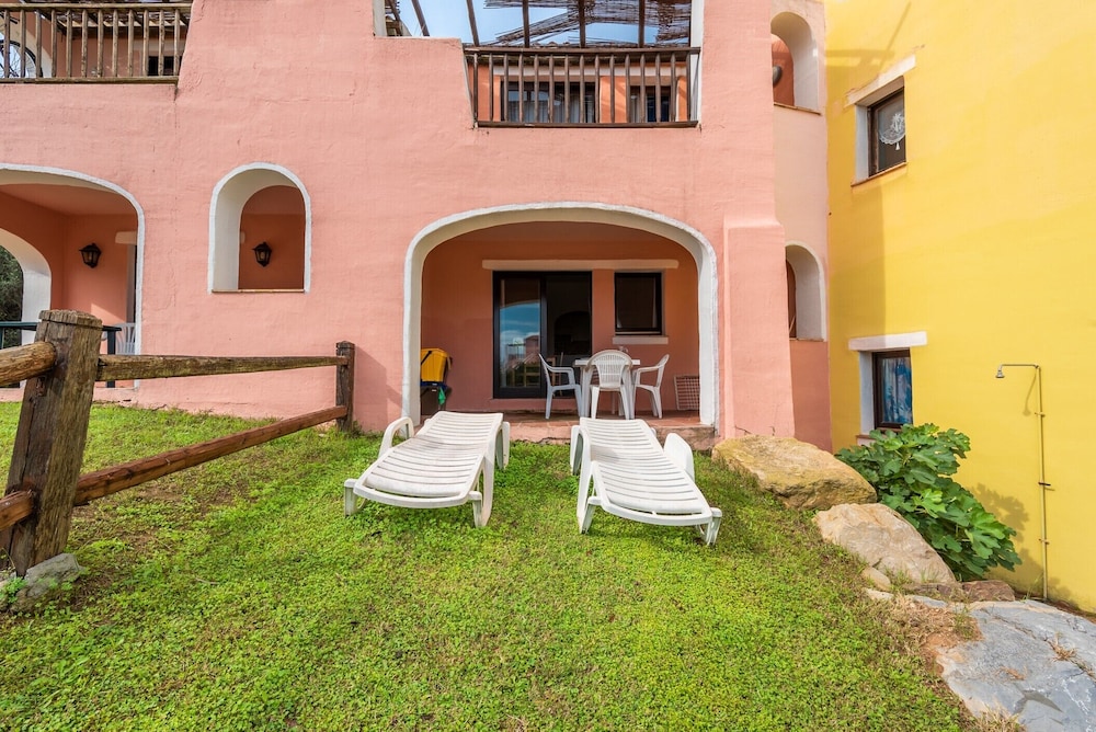 Apartments In Country Village Stintino