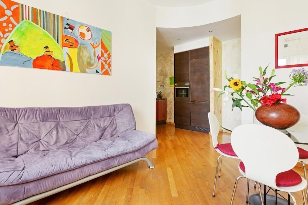 Moscova Balcony Flat