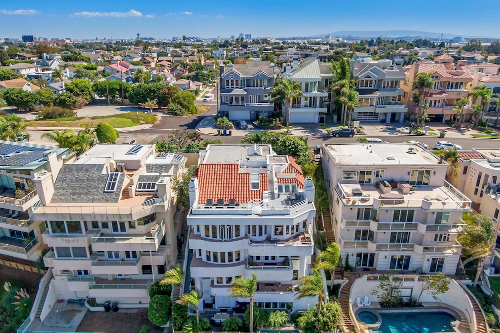 Playa Villa Mansion