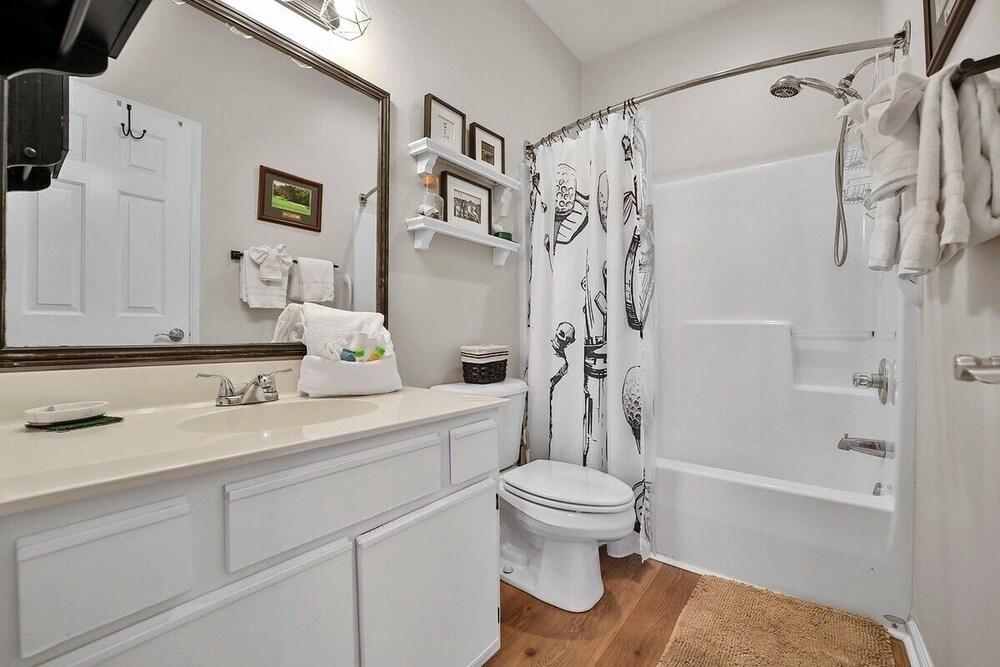 River Oaks 57c 2 Bedroom Condo