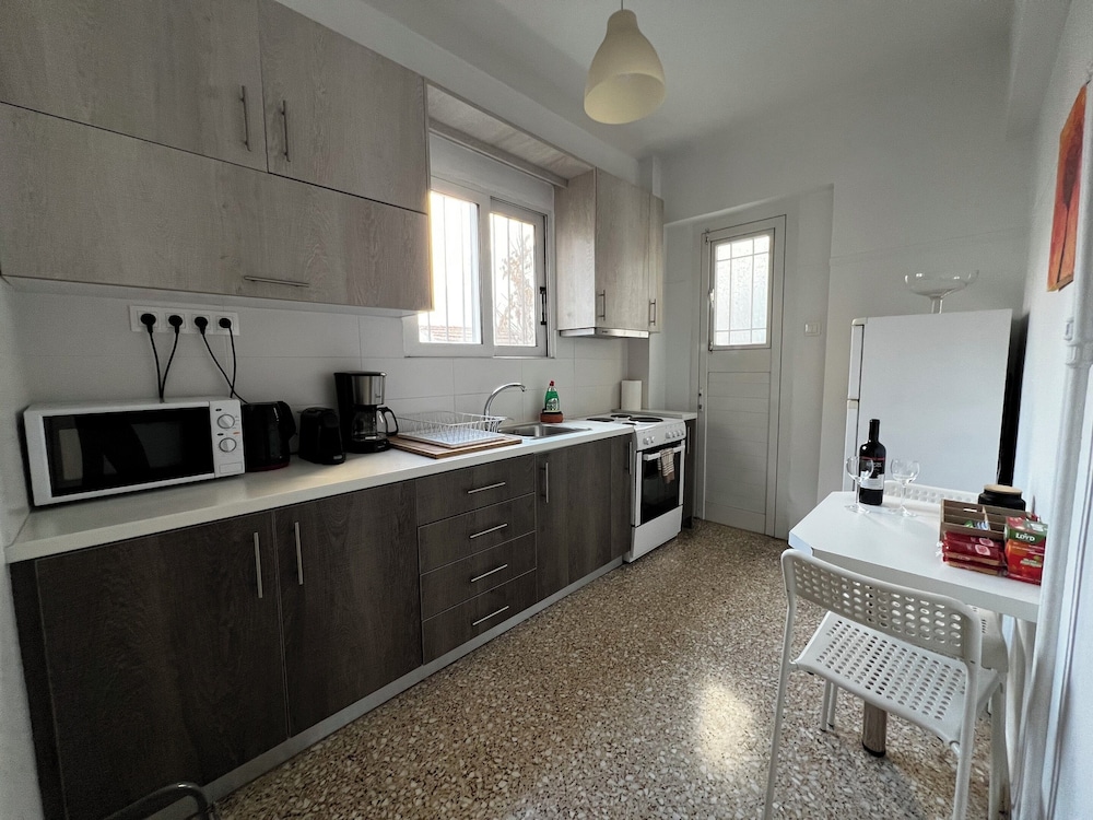 Pnyka Apartment 1