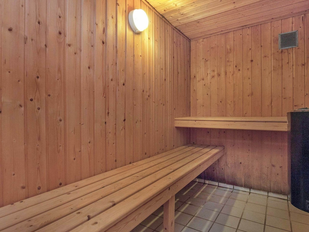 14 Person Holiday Home in Fur-by Traum