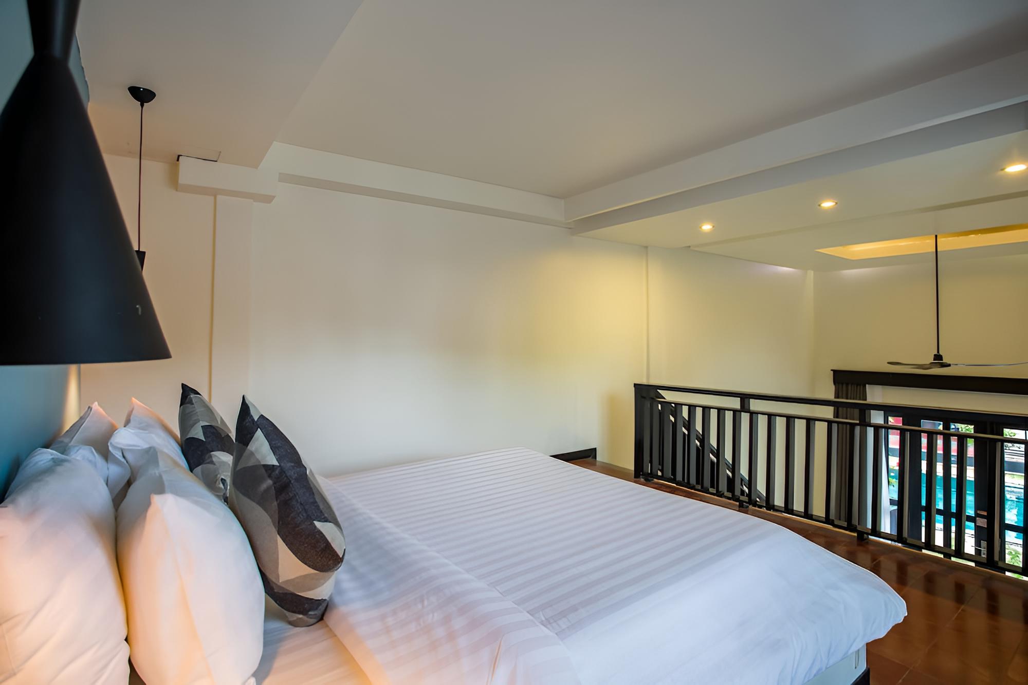 Mulberry Hotel