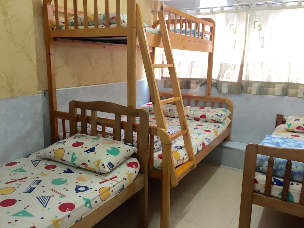 Dragon Hostel