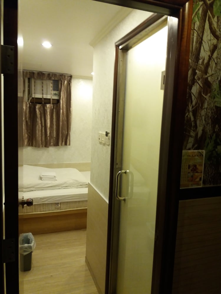 Rai Lei Hostel