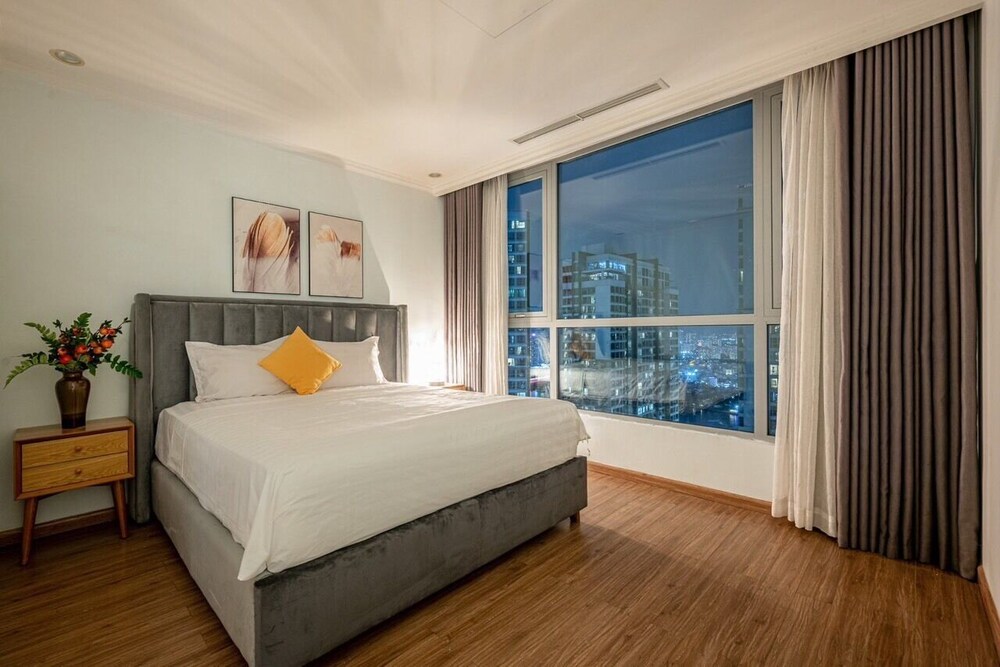 An Corner Vinhomes Central Park 2bedrooms
