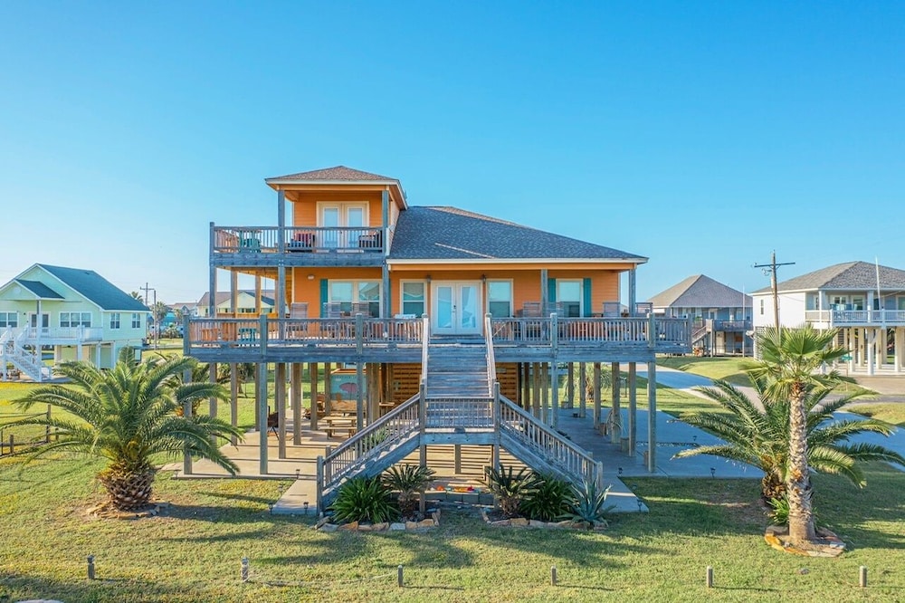Seaside Merryment 4 Bedroom Home
