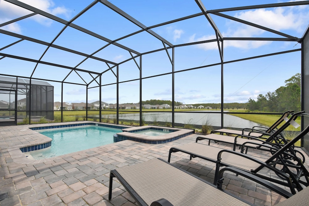 Home 9 Bed Pool Best Location Storey Lake