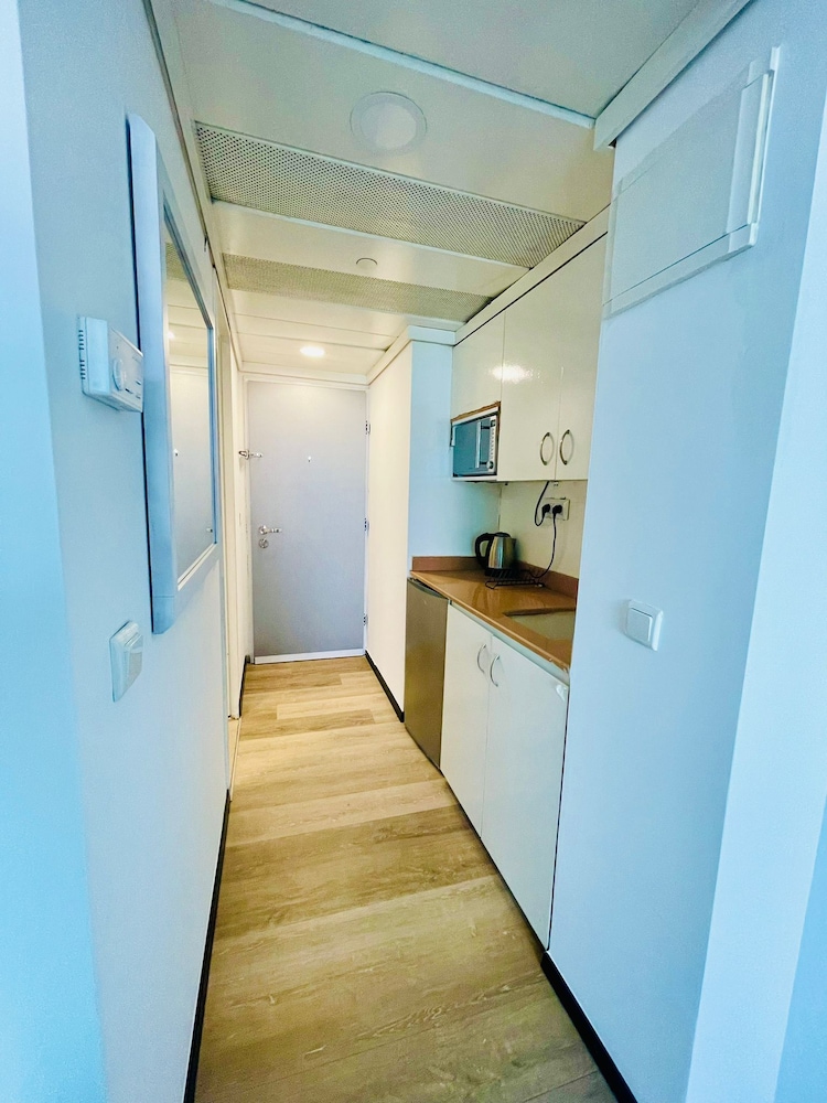 Carmel Holiday Apartments