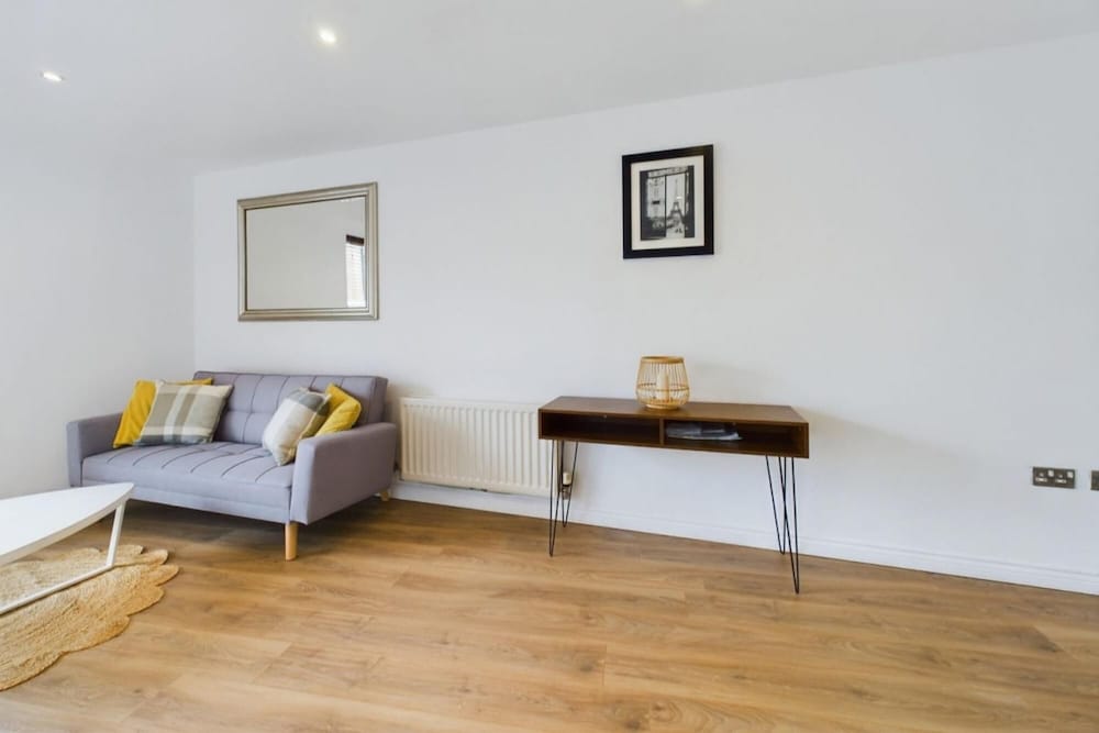 The Battersea Sanctuary - Classy 1bdr Flat With Terrace