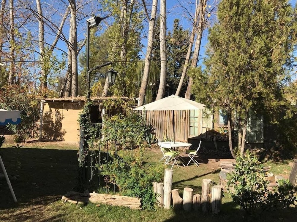 Mendoza Leisure Time Guest House