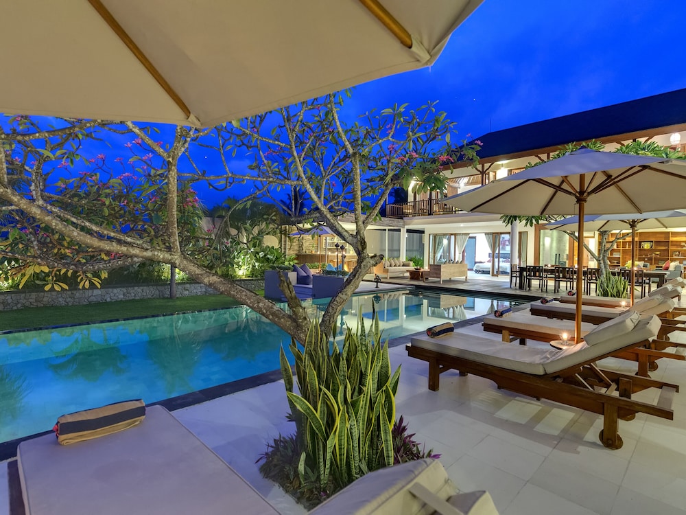 Villa Asada view 2