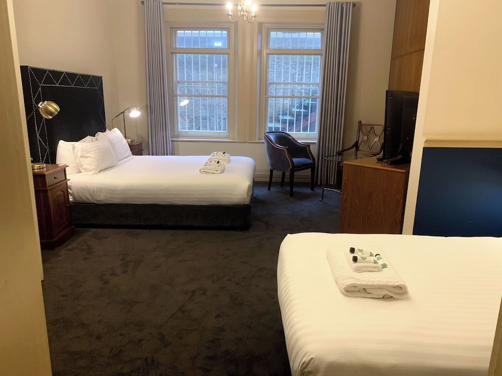 The Macquarie Hotel