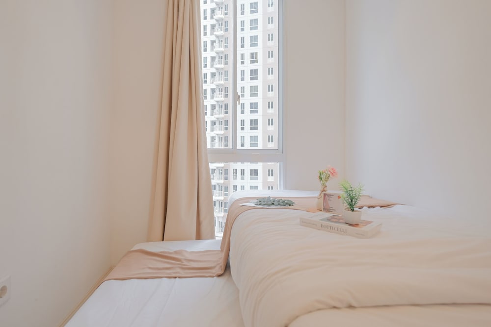 Spacious And Homey Corner 2Br Tokyo Riverside Pik 2 Apartment