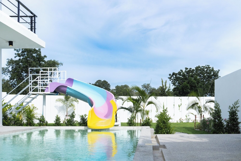 The Modern Pool Villa Hua Hin