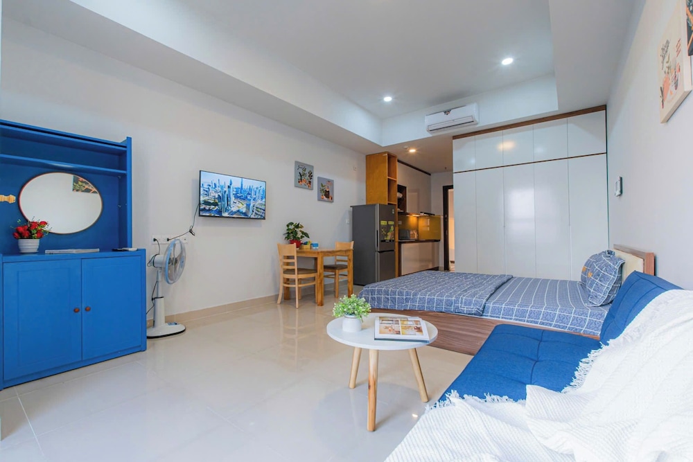 Botanica Premier Serviced Apartment