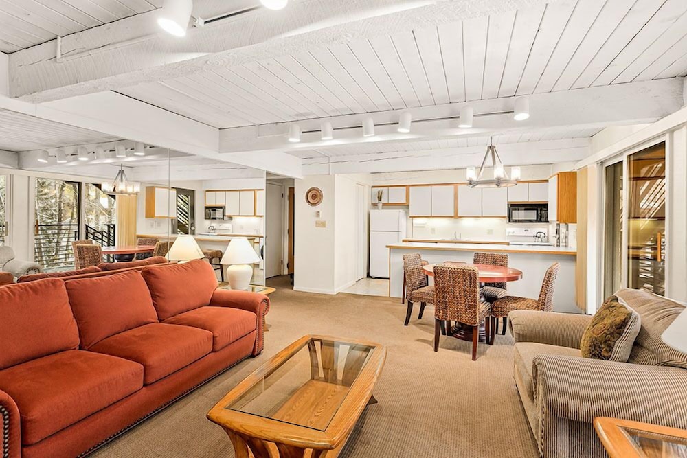 Chateau Eau Claire & Roaring Fork by Frias Properties