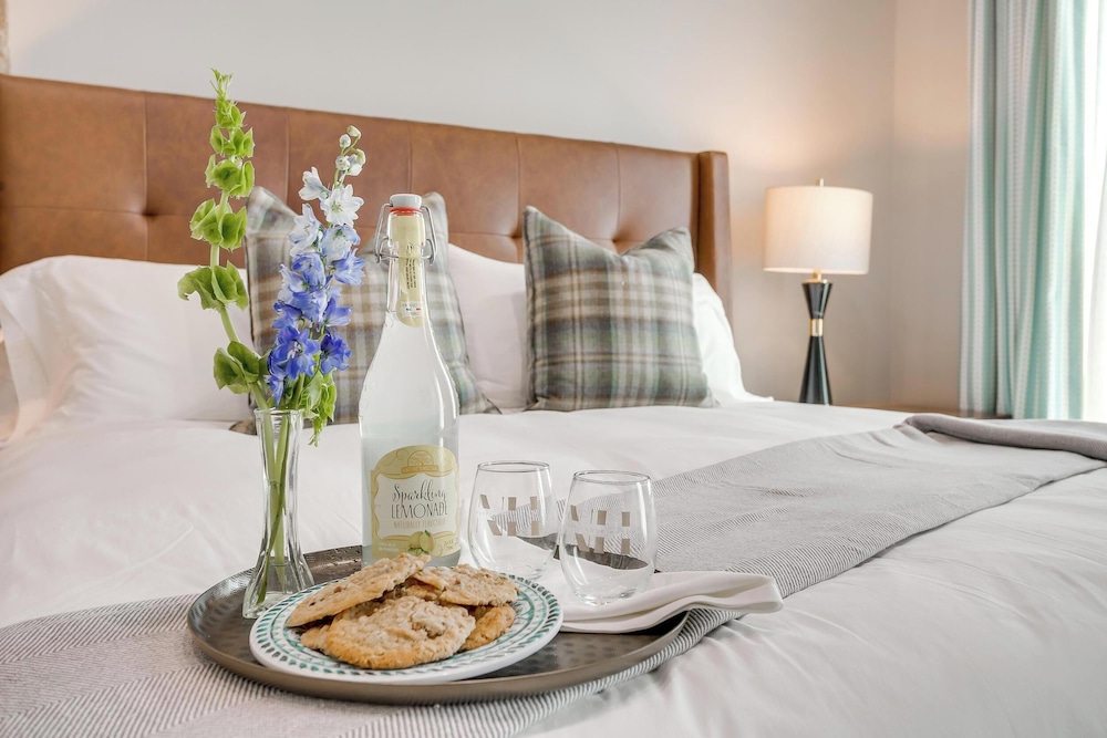 Nutt House Hotel