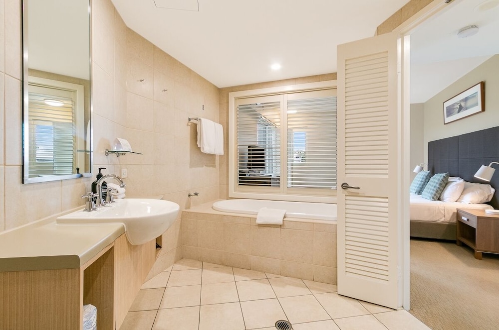 The Pool Resort Kingscliff - 2B Dual Key (7119/20) - Holiday Management Co