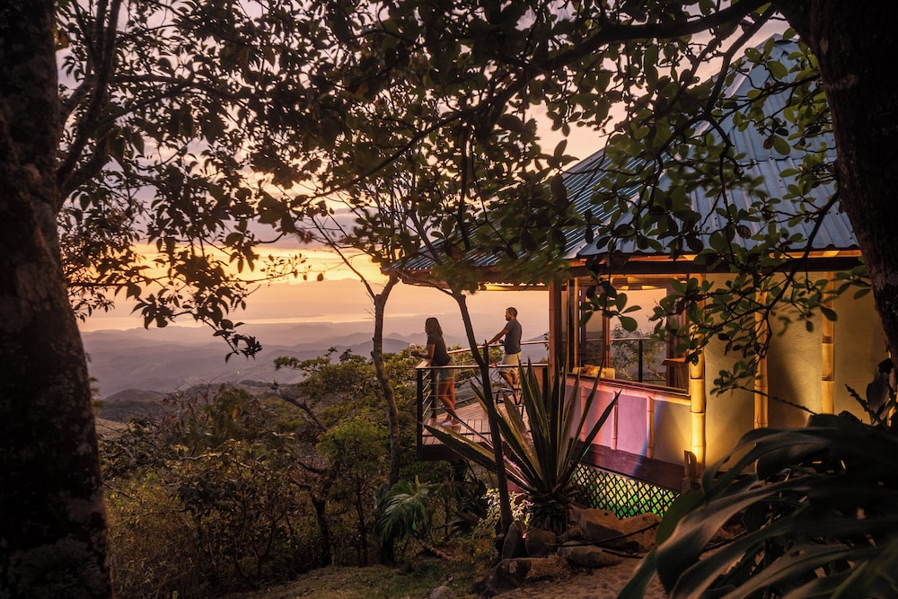 Million Dollar View Ecovilla