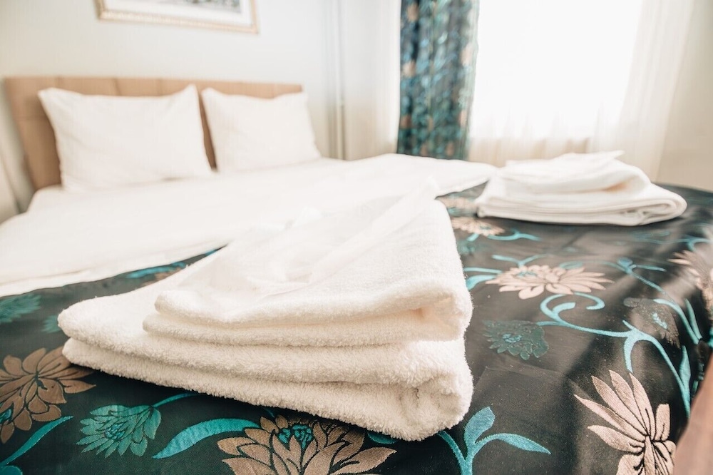 Safran Suites
