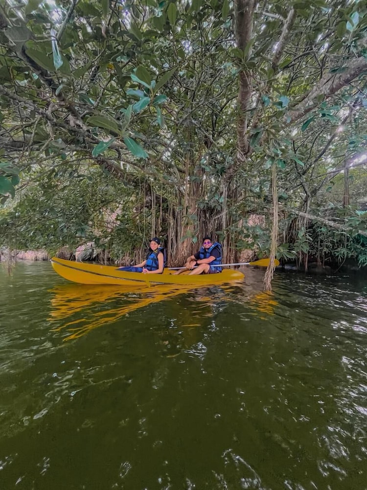 Crush River Villa Hikkaduwa