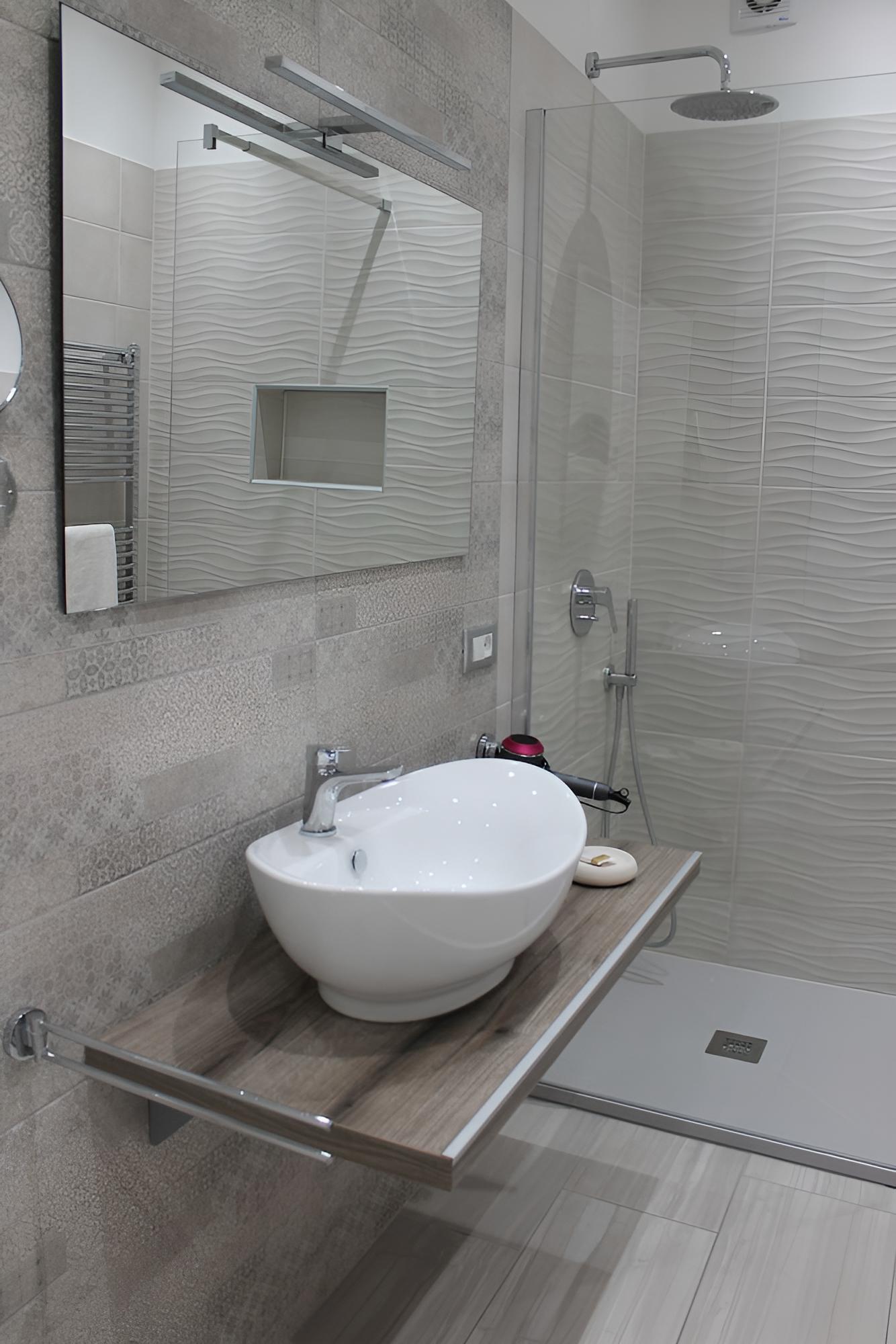Zaro Suites view 4