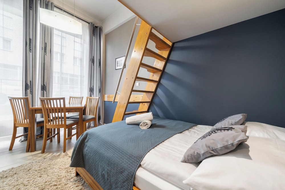 RentPlanet - Apartamenty Brzozowa