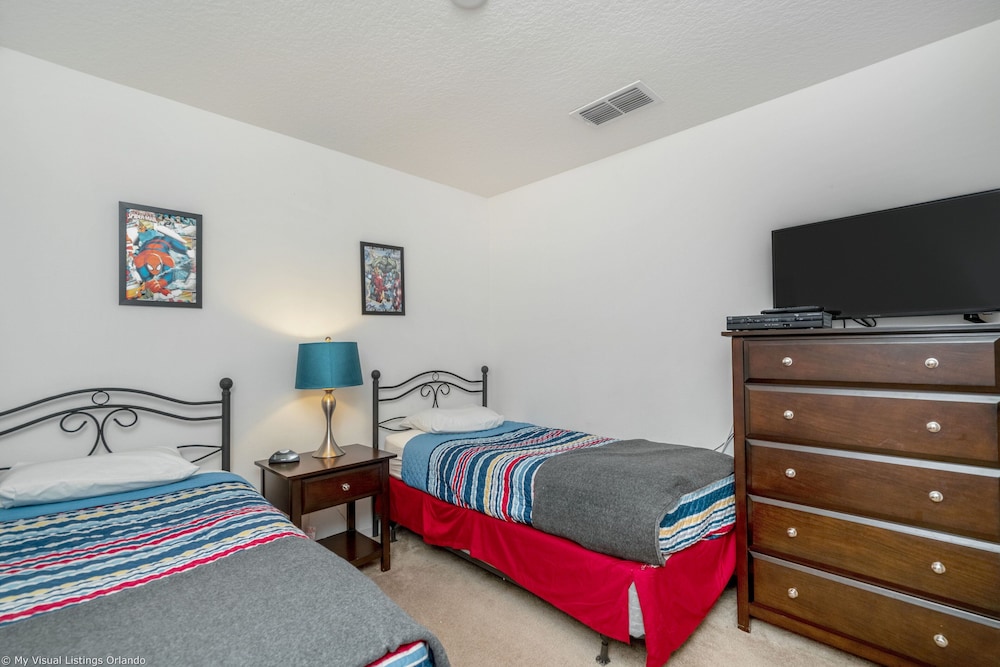 Family Villa Close to Lake, Near Disney - 6av390 view 5