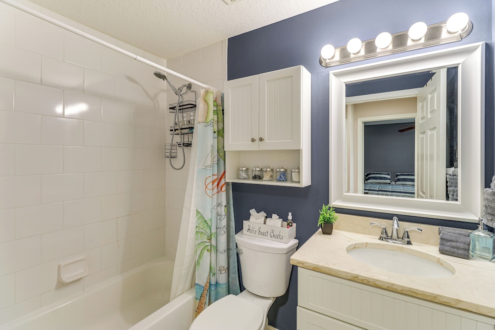 Family Getaway w/ Backyard Oasis in Vero Beach!
